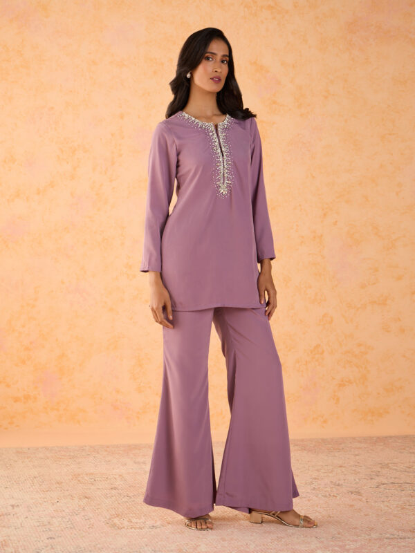 Pixie Dust Lavendar Crystal Embellished Kurta with Pant (Set of 2) GGPDSKD02