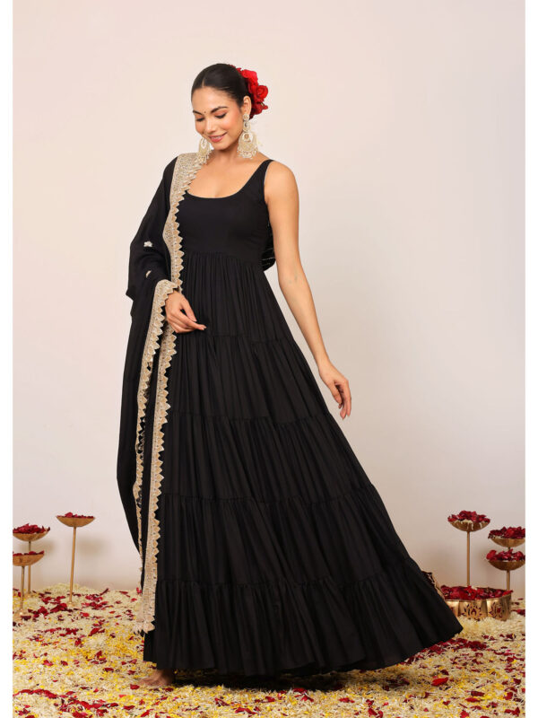 Black Solid Anarkali Kurta with Gota Work at Border Dupatta (Set of 2)